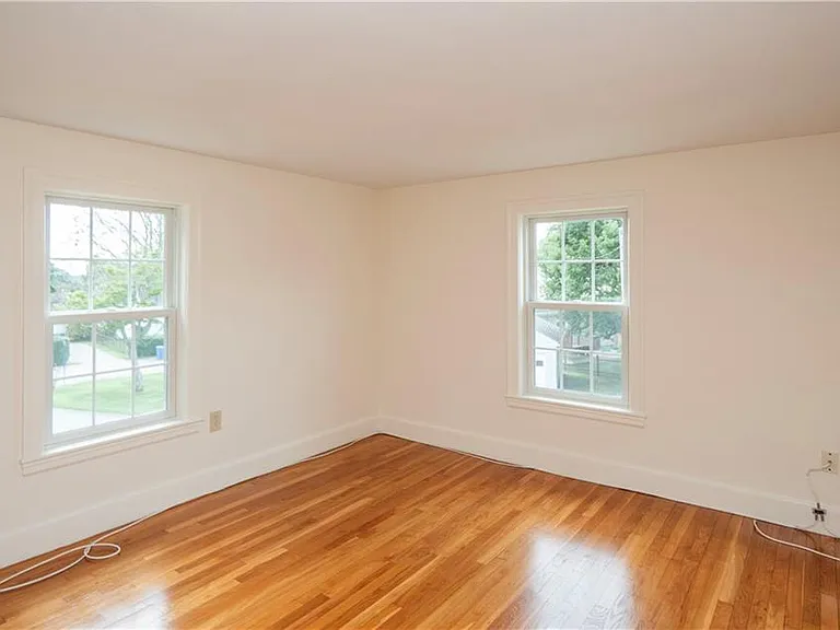 11 Village Ln #B — Photo 20