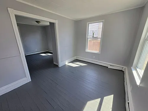 1437 W Court St Photo 1 1437 W Court St Photo 1
