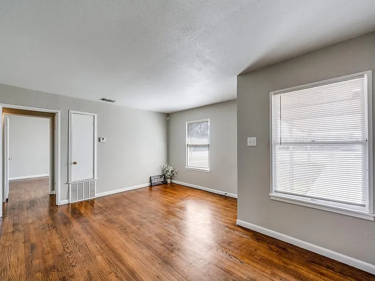 2307 Basse Rd — Photo 9