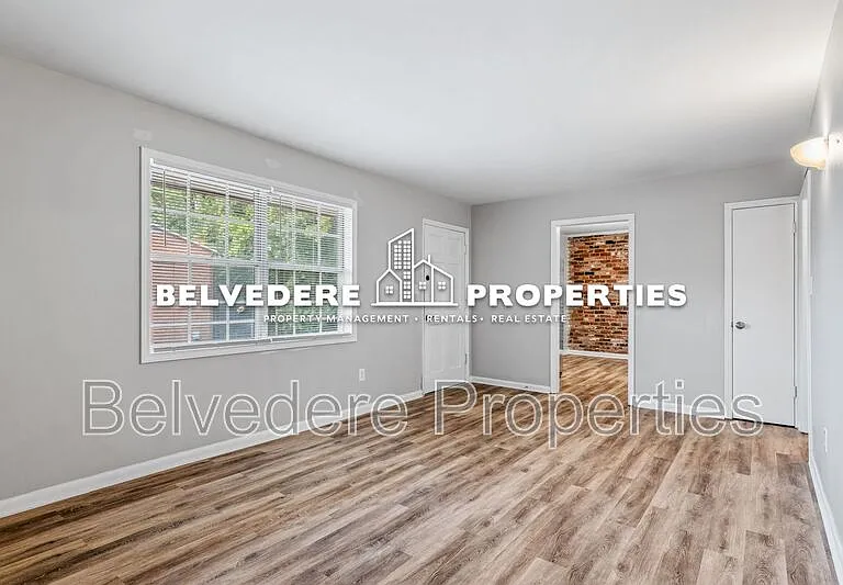 360 S Cherry St #B — Photo 7