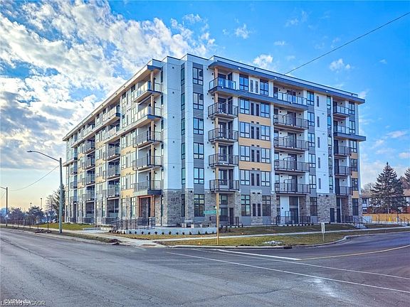 2nd image of 101 Golden Eagle Rd #308