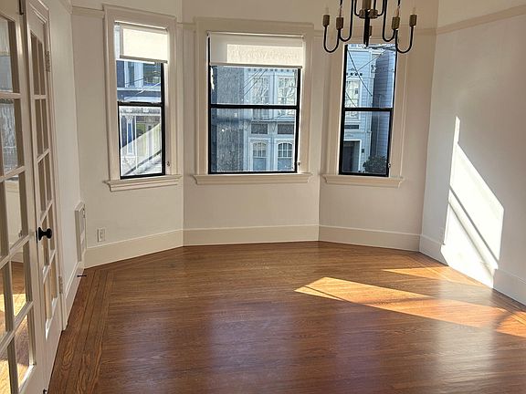 3rd image of 850 Cole St