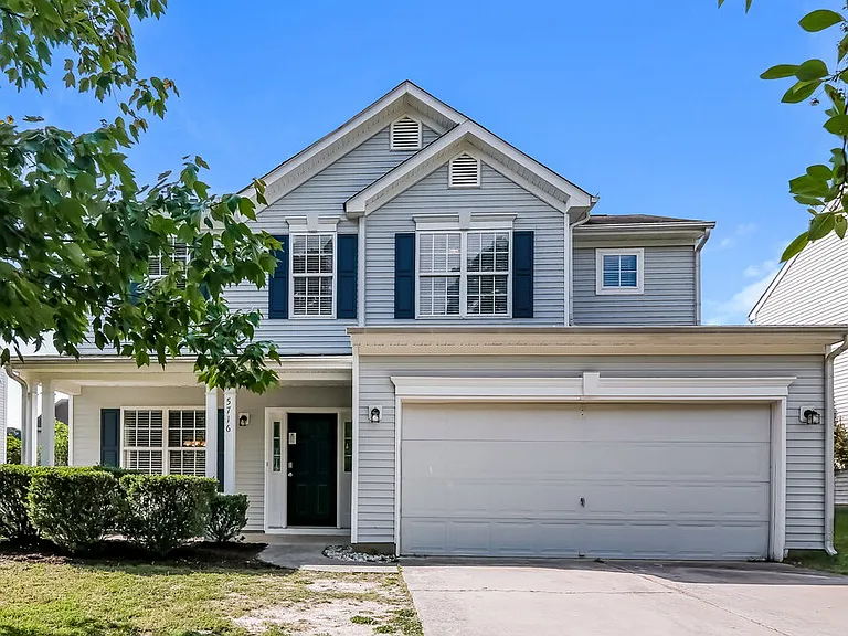 5716 Enoree Ln — Photo 1