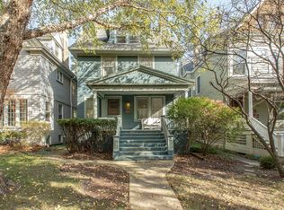1215 Judson Ave, Evanston, IL 60202