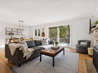 4109 W 84th St, Bloomington, MN 55437