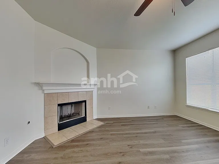 19214 Sagebrush Valley Ln — Photo 7