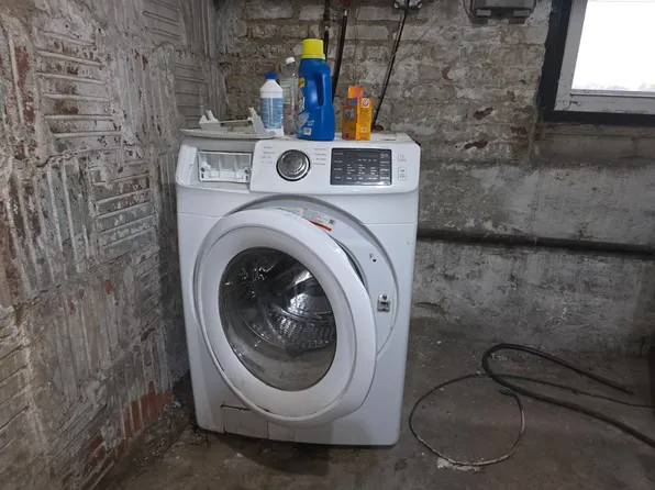 45 Neptune Avenue image 14 of 21