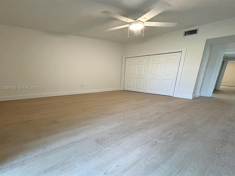 136 Marina Ave — Photo 7