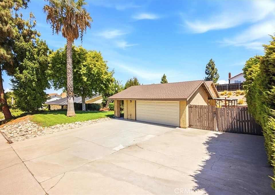 1st image of 6544 Rycroft Dr