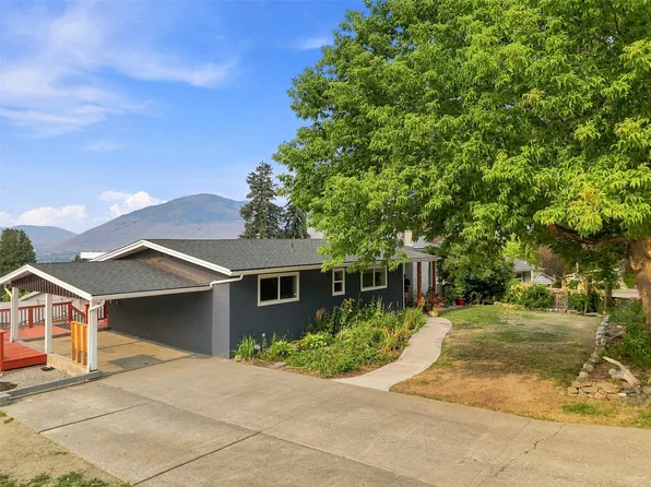 468 Grandview Ter, Kamloops, BC V2C 3Z4
