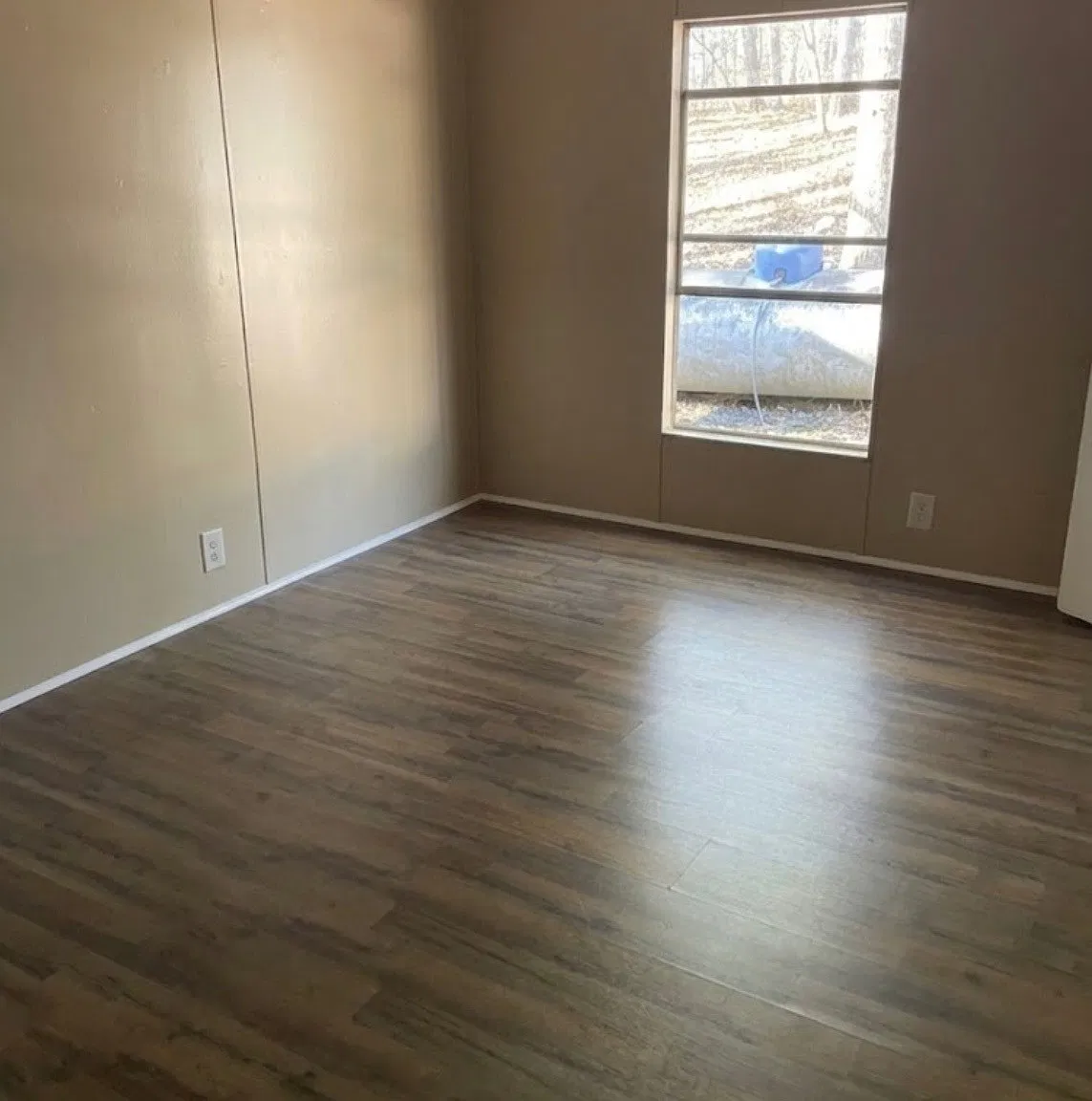 3 bed, 1223 sqft, $1,020 — Photo 2