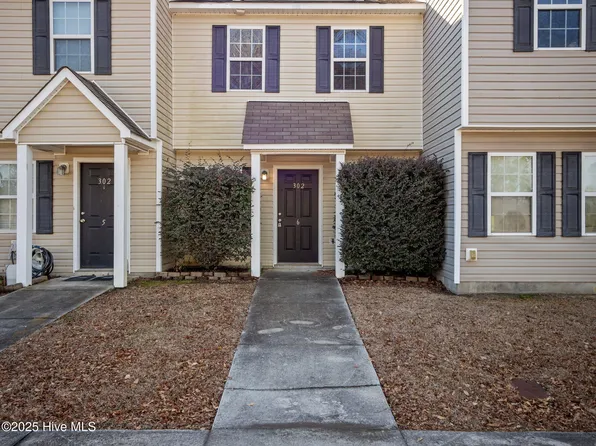 302 Burley Drive #6, Hubert, NC 28539