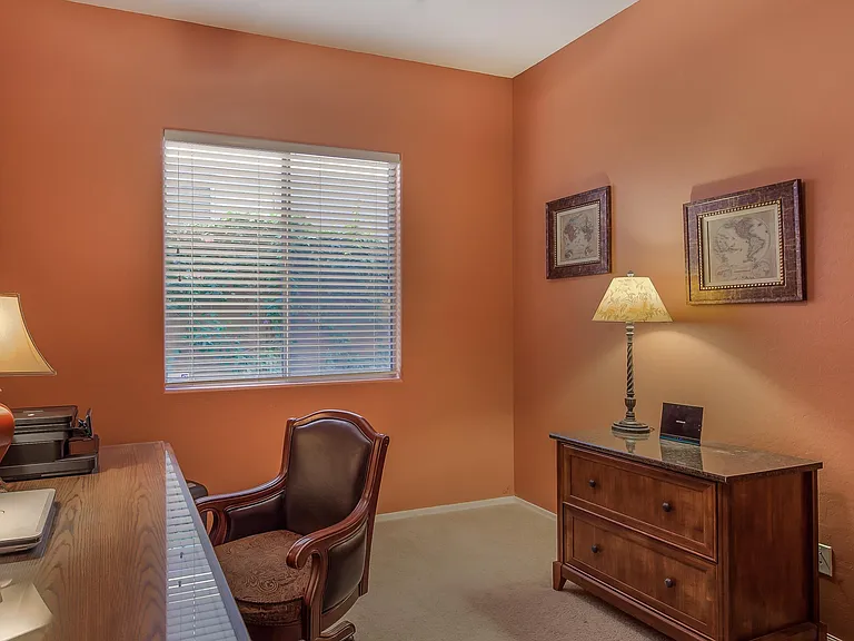 9562 E Chuckwagon Ln — Photo 26