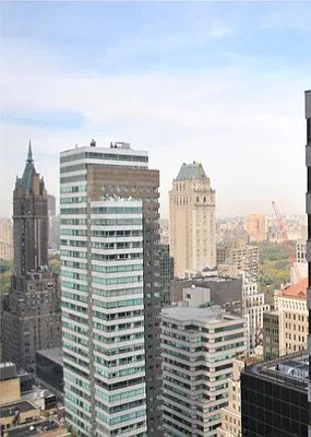 Rented by Keller Williams NYC | media 25