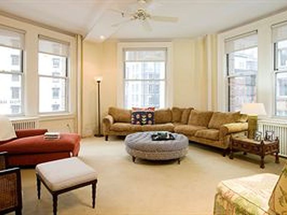 1st image of 139 Chambers St Floor 4