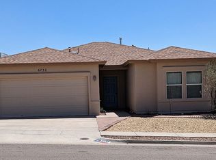 6732 Crucero Del Sol Dr, El Paso, TX 79911