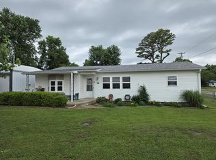201 S Everett Street, Fair Play, MO 65649