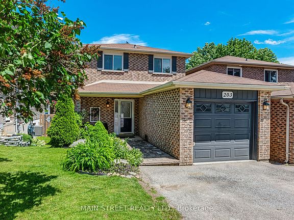3rd image of 203 Colborne St