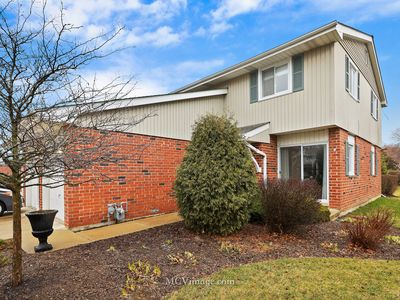 1585 Coloma Pl S, Wheaton, IL, 60189