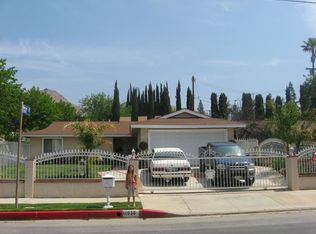 11830 Gladstone Ave, Sylmar, CA 91342
