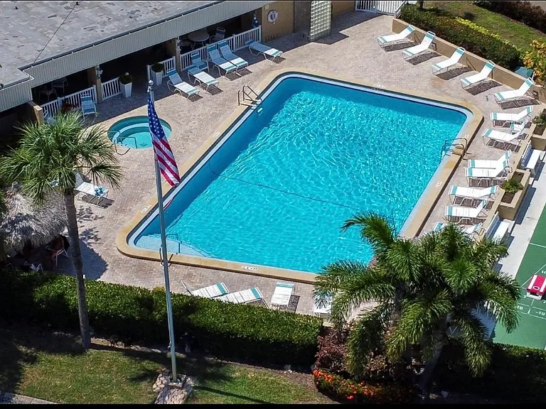 2616 Cove Cay Dr #603 — Photo 24