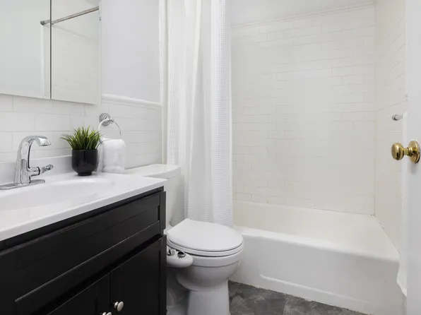 2025 Broadway image 5 of 9