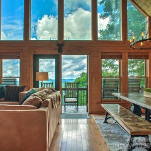 181 Scenic Wolf Dr, Mars Hill, NC, 28754