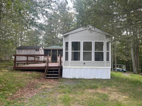 746 Lake North Dr #Wl9, Gouldsboro, PA 18424