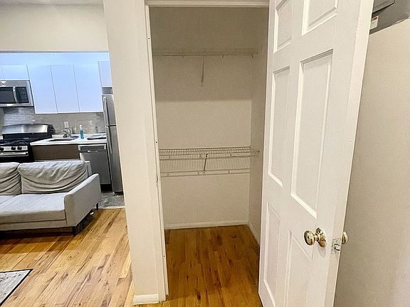 4th image of 2367 Frederick Douglass Blvd #2BB