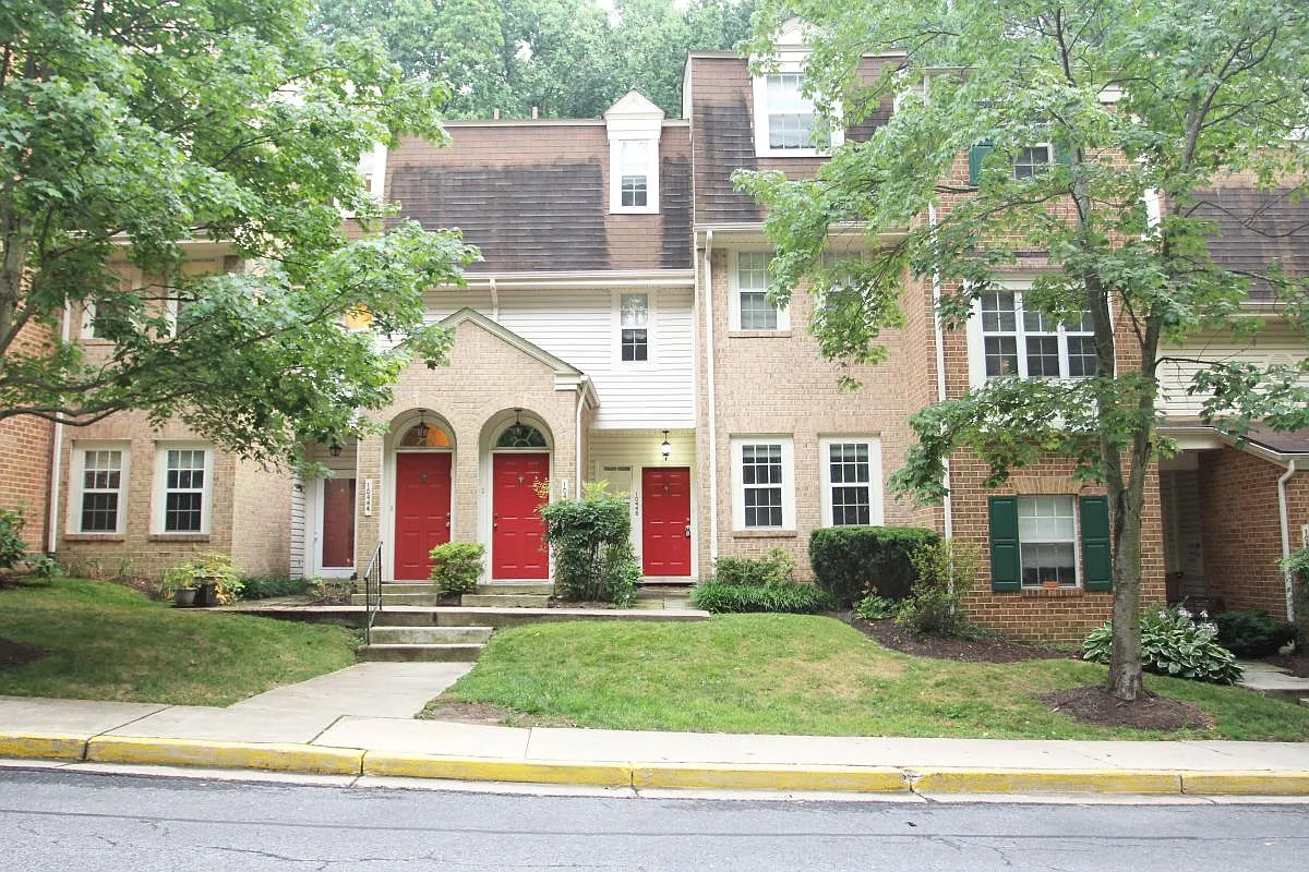 10448 Parthenon Court — Photo 1