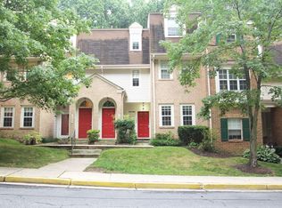 10448 Parthenon Ct, Bethesda, MD 20817