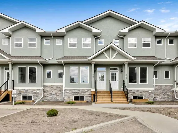 407 S Strathcona Cir, Strathmore, AB T1P 0B1