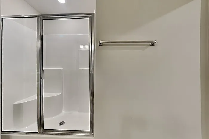 302 Crooked Pine Ct — Photo 12