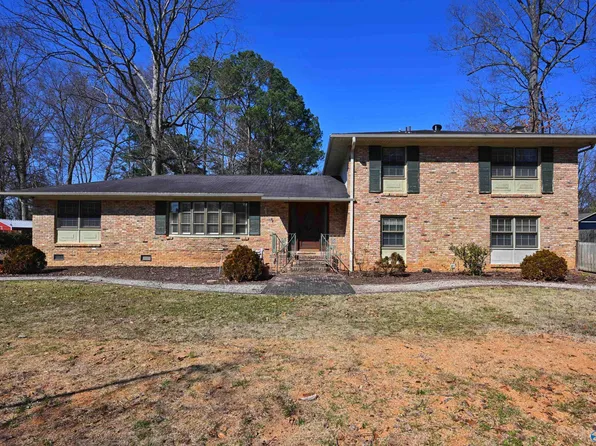 725 Mira Vista Dr SE, Huntsville, AL 35802