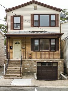 96 W 21st St, Bayonne, NJ, 07002