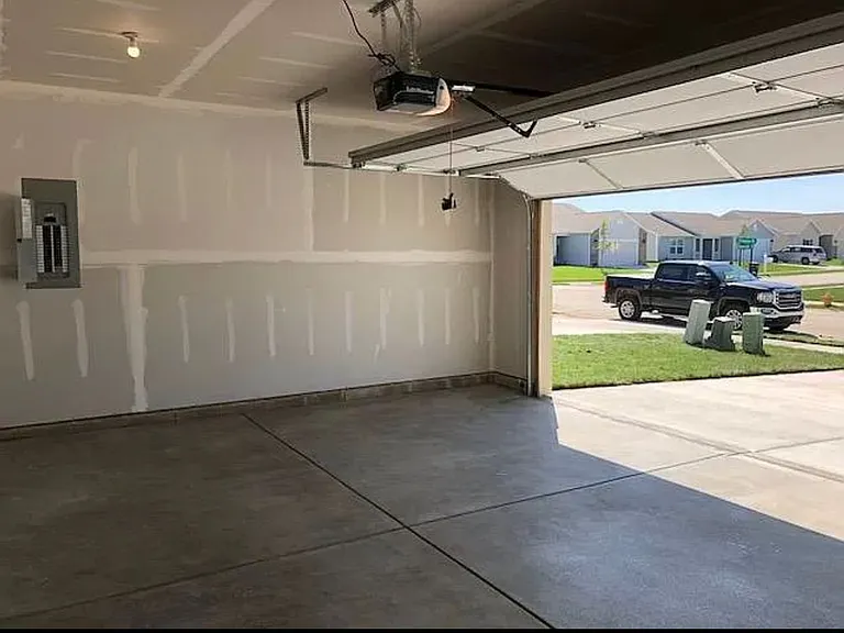 3209 Osborne Dr — Photo 15