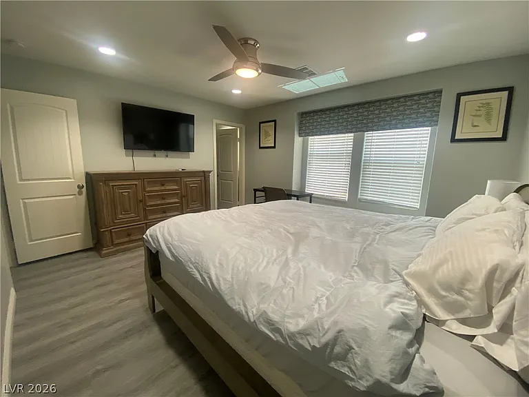9833 Dryden Ct — Photo 23