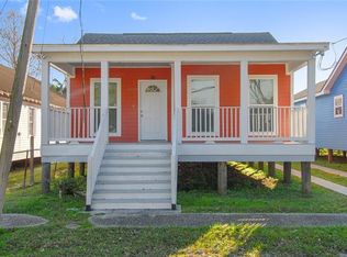 1013 Lamanche St, New Orleans, LA 70117