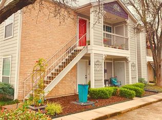 4200 Watson St APT 302, Houston, TX 77009