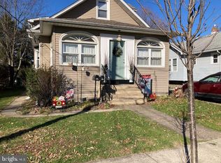 23 E Greenwood Ave, Oaklyn, NJ 08107