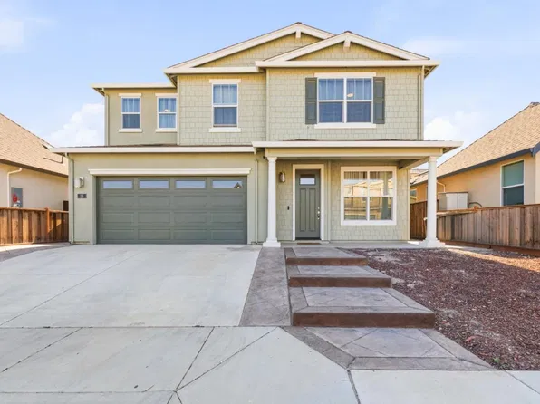 15 Pepper Tree Ct, Greenfield, CA 93927