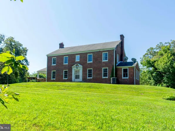 10201 Wallers Rd, Partlow, VA 22534