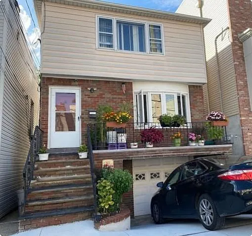 431 Liberty Ave #2