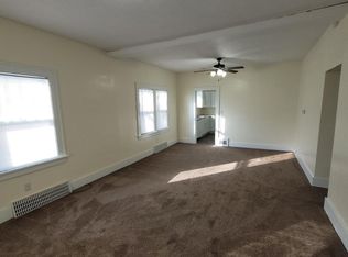 1629 S 13th St, Lincoln, NE 68502