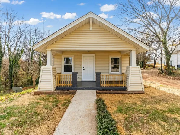 138 Woodys Ln, Madison Heights, VA 24572