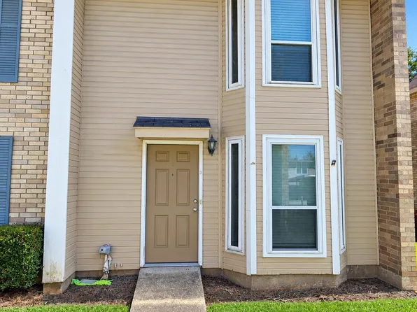 1787 Boulevard De Province APT D, Baton Rouge, LA 70816