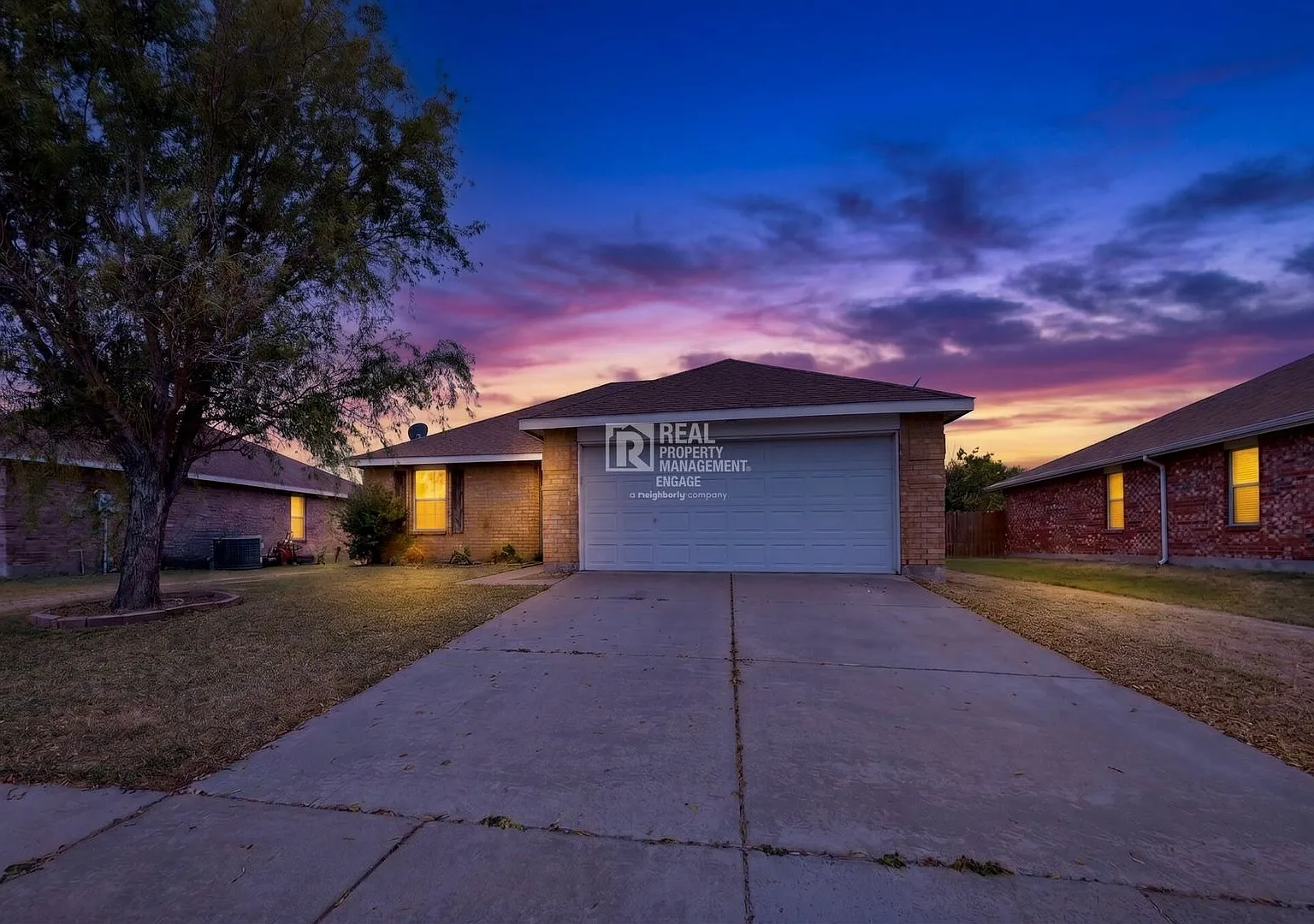 Stunning 3 bed 2 Bath Home for rent in Anna! — Photo 2