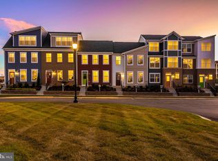 418 Waverley Dr, Frederick, MD 21702