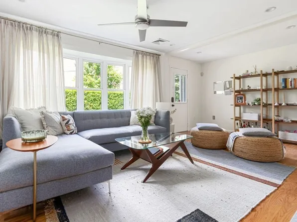 29 Angela Ln, Watertown, MA 02472