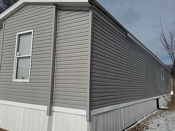 2nd image of 2220 Dunkelberg Rd Lot 723